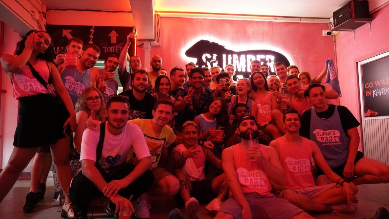 Slumber Party Bangkok Khaosan Hostel Exterior photo